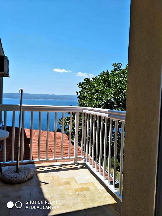 Villa Nikola - Rina Brela Exteriér fotografie